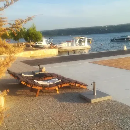 Aria & Amadea Gornji Karin