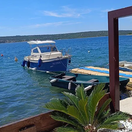 Aria & Amadea Διαμέρισμα *